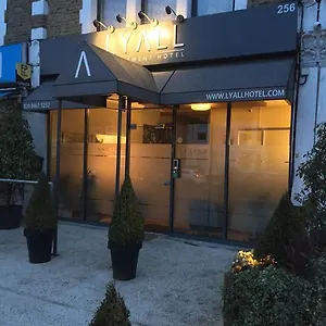 Aparthotel Lyall, London